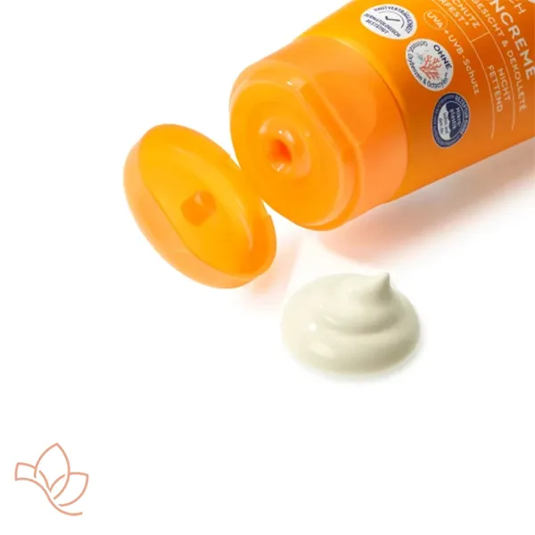 کرم ضدآفتاب سان دنس با spf 50